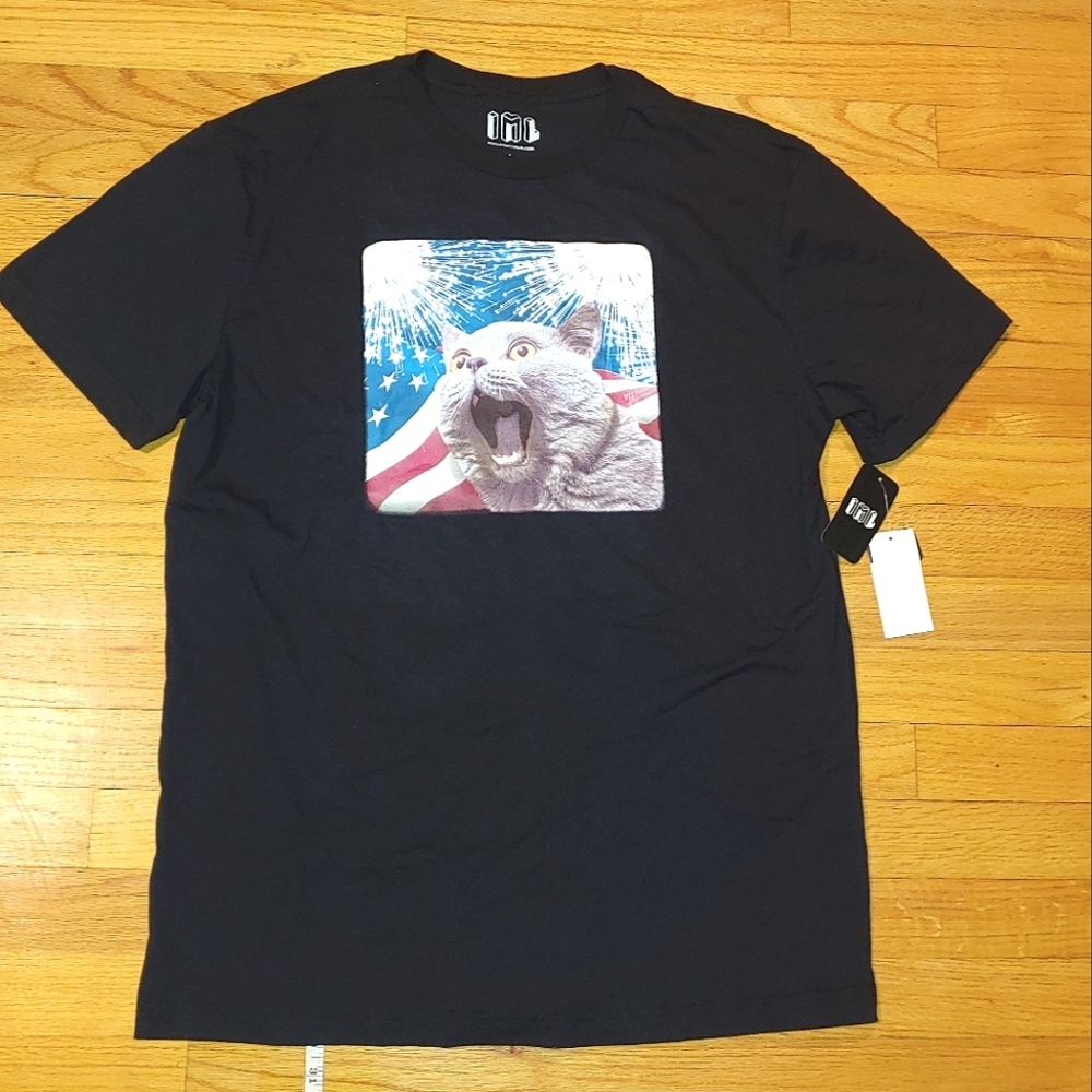 Isaac morris black short sleeve Scaredy Cat Fireworks American Flag t-shirt MENS